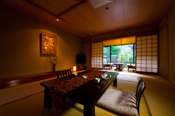 A separate house with a private hot spring (12 tatami-mats size)