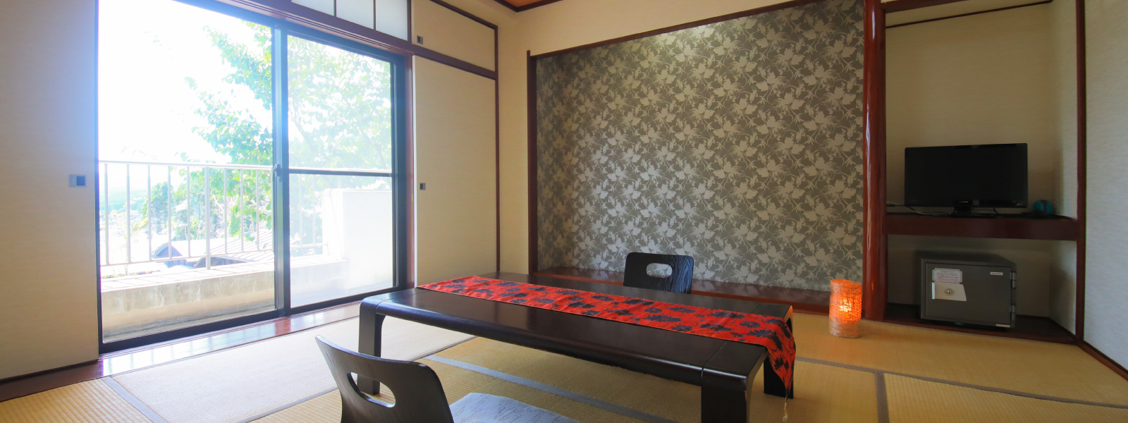 母屋2階  和室（8 tatami-mats size）部屋風呂なし